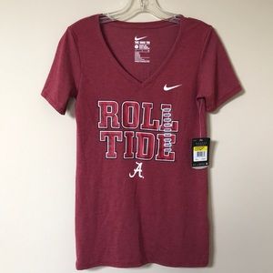 🚨NWT🚨 Nike Alabama Roll Tide V-Neck Tee - S